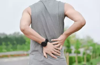 Corsa e Dolore Lombare: Analisi e Prevenzione Secondo le Ricerche Scientifiche