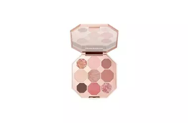 Tendenze Coreane di Make-up per la Primavera: Look Luminosi e Naturali