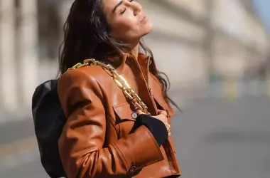 Primer Solare: La Rivoluzione Ibrida per un Viso Perfetto e Protetto