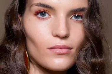 L'Acqua di Riso: Il Segreto Millenario della Skincare che Conquista TikTok
