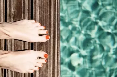 La Pedicure Russa: Eleganza Duratura per Piedi Impeccabili