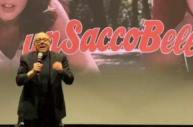 Il Ritorno Trionfale di "Un Sacco Bello": Verdone Ricorda la Roma Poetica e le Emozioni del Debutto