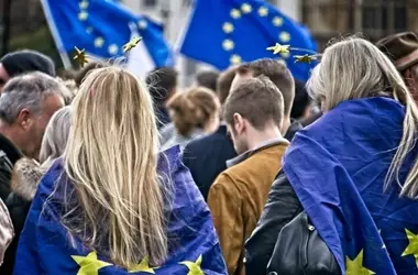 Bologna Celebra la Giornata Europea: Un Mosaico di Eventi a Montagnola