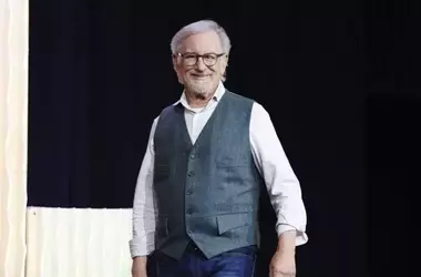 L'Esilarante Errore di Spielberg: Un Messaggio Sbagliato Sblocca una Scena