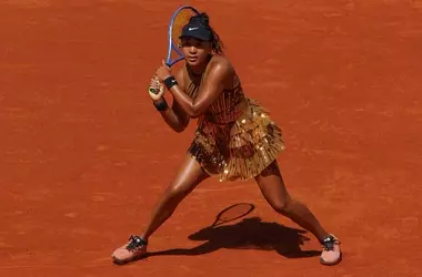 Controversia sull'abbigliamento di Naomi Osaka al Roland Garros