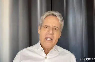 Claudio Baglioni: Il Tour "Vita Ora" Rinviato al 2027 per Motivi di Salute