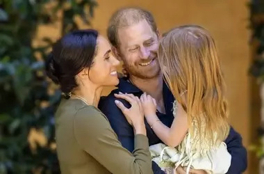 Lilibet Diana: Cinquant'anni di Vita Privata Lontano dalla Corte