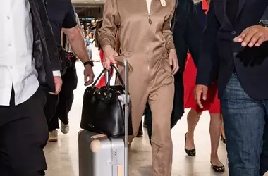 Horizon Aluminum: L'Innovazione di Louis Vuitton nel Mondo dei Viaggi