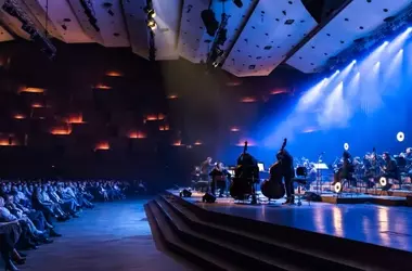 Teatro EuropAuditorium: Mezzo Secolo di Spettacoli e Innovazione