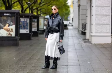 Il body in pizzo: l'elemento di stile sottovalutato che rivoluziona il look