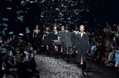 Rivoluzione Creativa in Casa Moschino: L'Era Post-Appiolaza e l'Ascesa di Sunnei