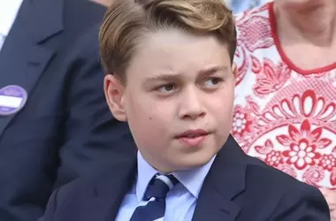 Il Principe George all'Eton College: La Scelta Reale e il Mistero Custodito
