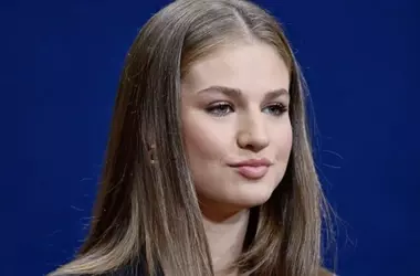 Leonor di Spagna: Dalle Forze Armate all'Università, una Nuova Vita all'Insegna della Normalità