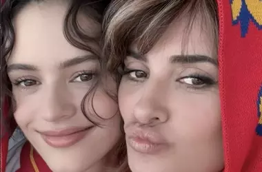 Penelope Cruz e Rosalìa in tribuna: il tifo per la Spagna ai Mondiali