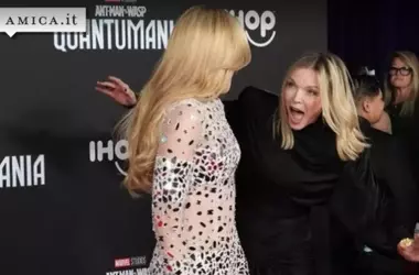 Il Destino Inatteso di Michelle Pfeiffer: Un Appuntamento al Buio Trasformato in 30 Anni d'Amore