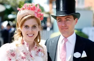 Beatrice di York e Edoardo Mapelli Mozzi: Sei Anni di Matrimonio e i Segreti del Loro Giorno Speciale