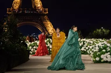 La Moda Oltre l'Apparenza: Tre Sguardi Profondi sul Fenomeno del Vestire