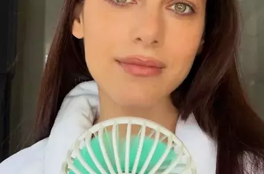 Sopracciglia Impeccabili: Guida Completa all'Uso del Mascara Specifico