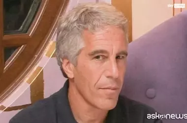 Indagine su Jeffrey Epstein: Abusi, Potere e Complicità