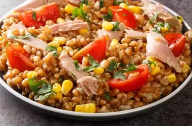 Farro: Il Ritorno di un Cereale Millenario per il Benessere Quotidiano
