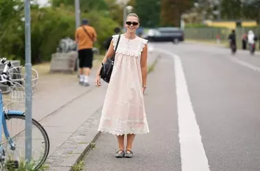 La moda riscopre l'incanto infantile: il ritorno di baby-doll e Mary Jane