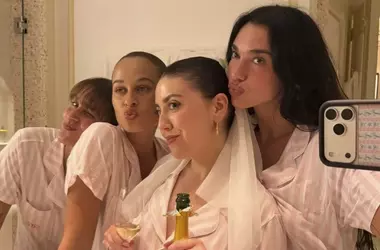 Dua Lipa a Portofino: Celebrazione, Bellezza e Amicizia