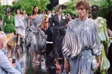 Il mondo della moda in lutto per Mathilde Favier, l'icona di stile di Dior