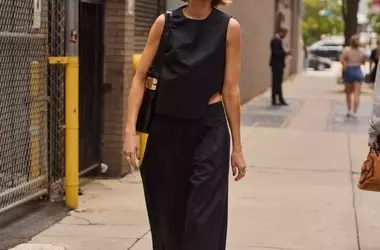 Guida alle Scarpe Perfette per i Pantaloni Ampi Estivi: Stile e Comfort per Ogni Occasione