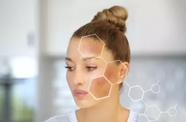 Il Potere degli Antiossidanti: Rivoluzionare i Cosmetici per la Depigmentazione e l'Illuminazione Cutanea