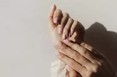 La Manicure Ucraina: Precisione e Durata per Unghie Impeccabili