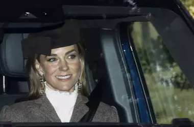 Kate Middleton illumina la chioma con il nuovo trend "honey bronde"