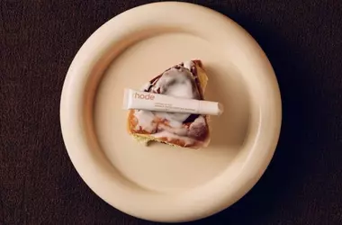 Il Fascino del Gusto: Quando i Brand di Bellezza Incontrano il Cibo