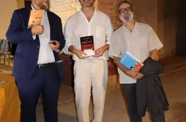 Marcello Fois Trionfa al Premio Letterario Isola d'Elba con "L'immensa distrazione"