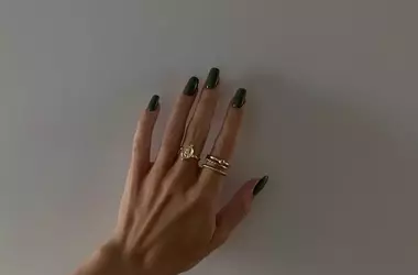 Tendenze Unghie Autunno 2026: Colori e Stili per la Manicure Perfetta
