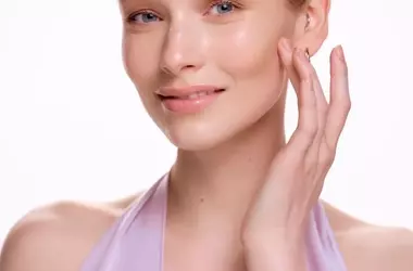 Notino Rivela la Sua Nuova Collezione Make-Up Ibrida tra Trucco e Skincare