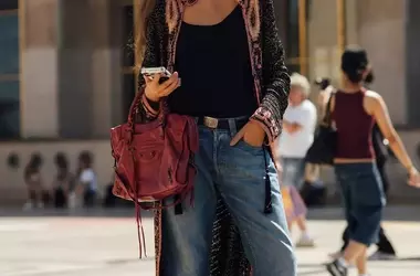 Stile Esotico: L'Outfit Perfetto per un Settembre Elegante