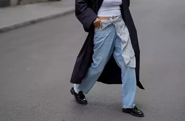 I Mocassini Prada: Un'Icona di Stile Senza Tempo e la Loro Evoluzione