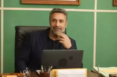 Raoul Bova Protagonista della Nuova Fiction Sull'Inclusione Sociale: "Tutto l'Amore che Resta" su Rai 1