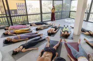 Yoga Nidra: Il Riposo Cosciente tra Veglia e Sogno