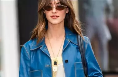 L'Eleganza Rinascimentale Incontra il Moderno: Il Blazer di Daisy Edgar-Jones Rivoluziona l'Autunno