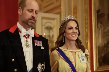 L'Affinità di Kate Middleton con la Tiara Lover's Knot: Un Legame che Va Oltre la Bellezza