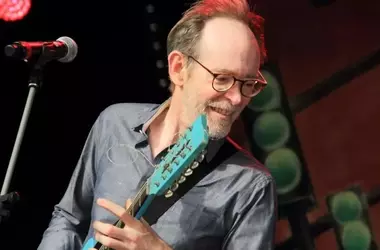 Arto Lindsay al Teatro Valli: l'esperienza sonora di "The Ghost of Unity"
